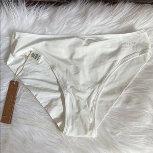 SKIMS White Bikini Panties Intimates & Sleepwear